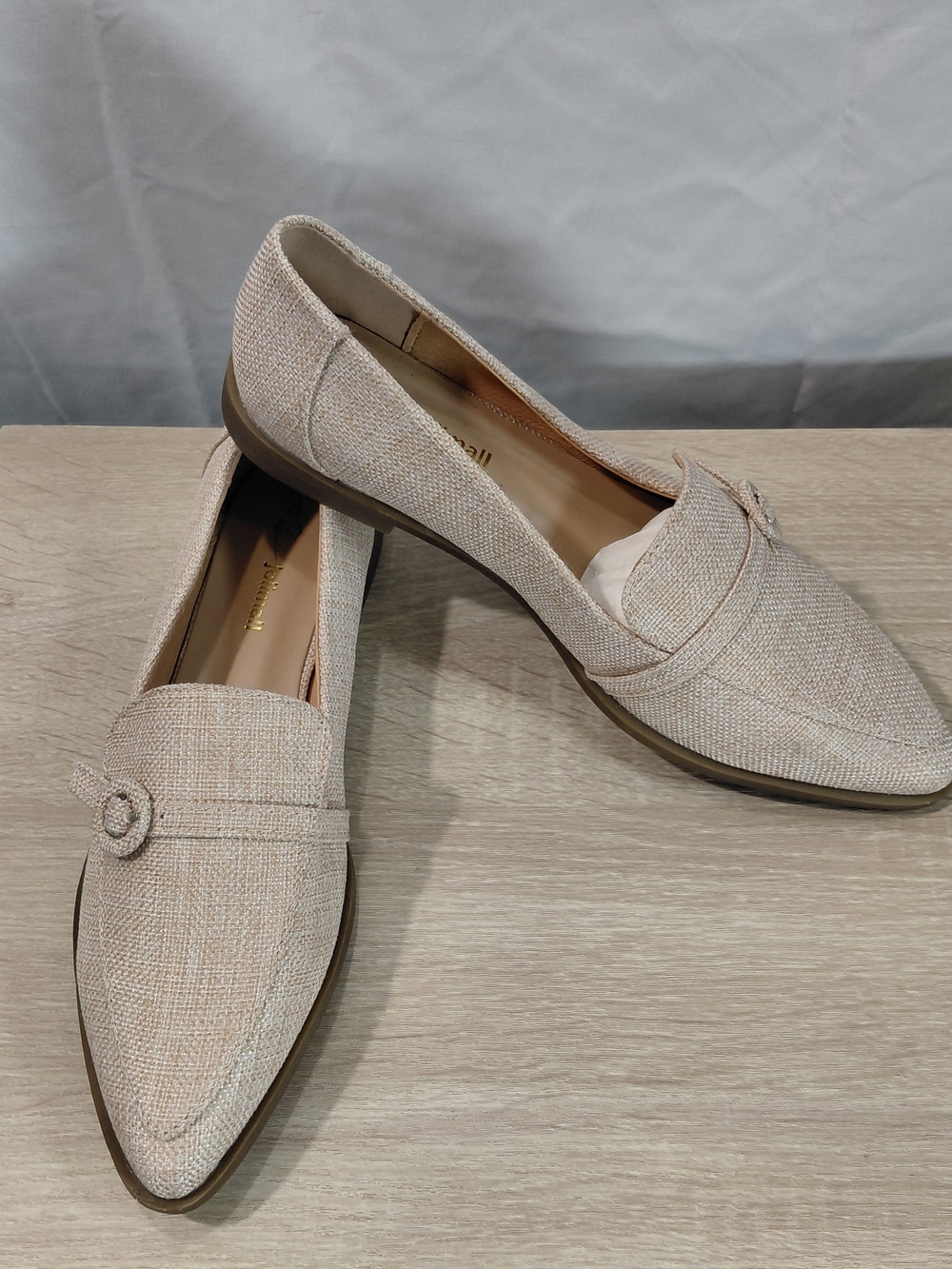 Jolimall Neutral Beige Tweed Pointed-Toe Loafers size 9